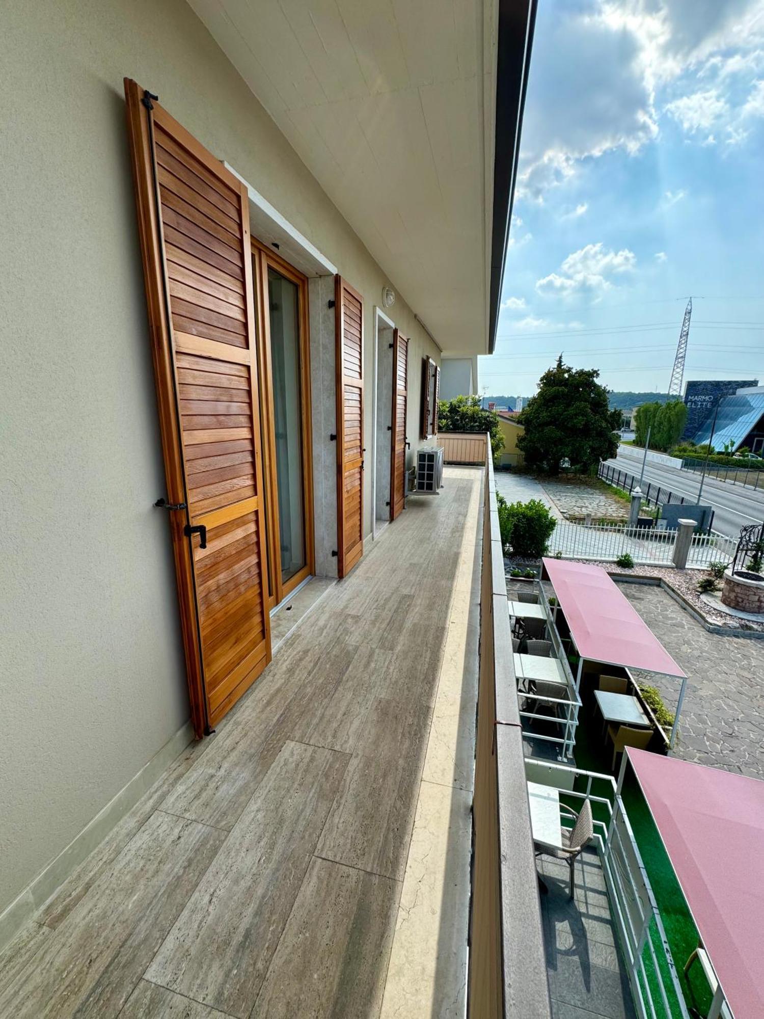 Residenza Aleardo Appartement Domegliara Buitenkant foto